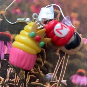 Kawaii earrings cupcake Mario bros